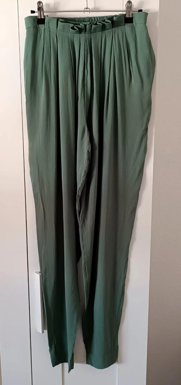 Pantalón verde SKFK (Skunfunk)-Talla 2/M (talla como una S/36, ver medidas)